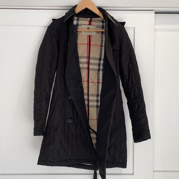 AUTHENTIC BURBERRY Quilted Trench Coat - Picture 2 of 11